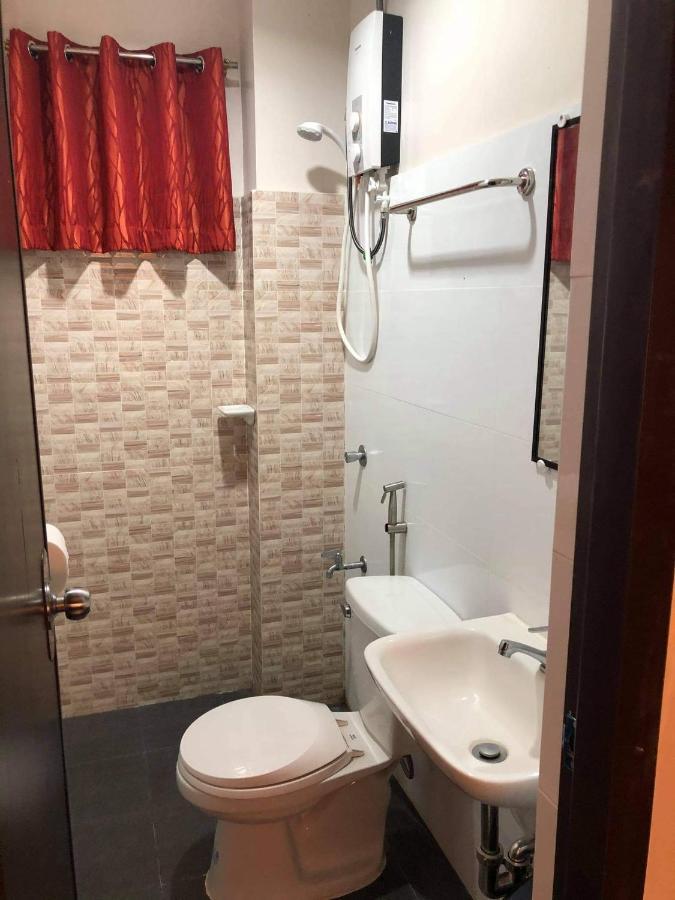 Reddoorz At Sta Cruz Naga City Kültér fotó